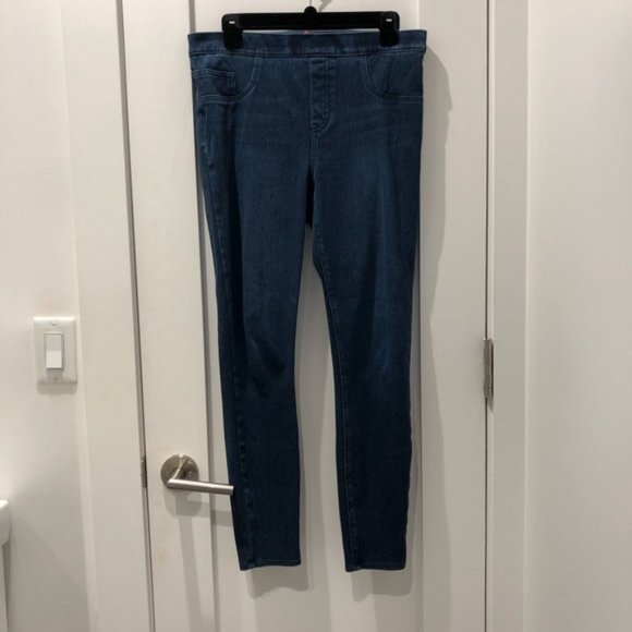 Spanx Jeans-ish Leggings - Picture 4 of 5